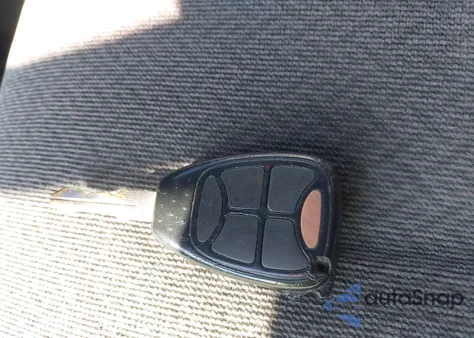 2005 Dodge Grand Caravan Sxt z USA, uszkodzony, nr VIN 2D4GP44L85R411331